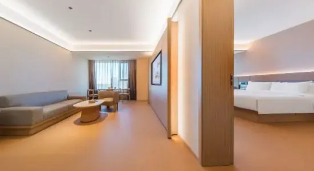 Люкс Deluxe JI Hotel (Qiqihar South Railway Station)