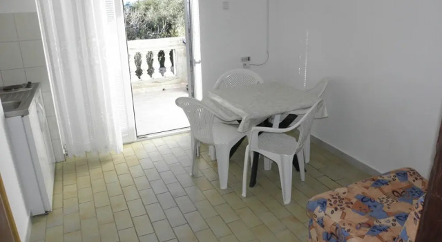 Fabijan - 50m From sea - SA2, Rezerwuj Hotel Povljana 