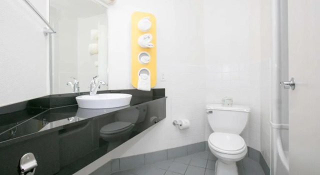 Четырёхместный номер Standard Motel 6-Brooklyn Center, MN - Minneapolis
