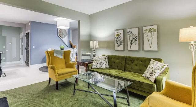 Newly Renovated Private Cottage Near Niagara River, Book Feriehus Tonawanda Buffalo