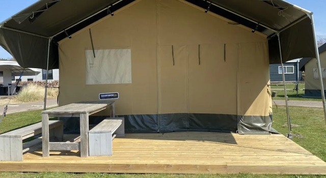 Тент с 2 комнатами Holiday Park Duinhoeve