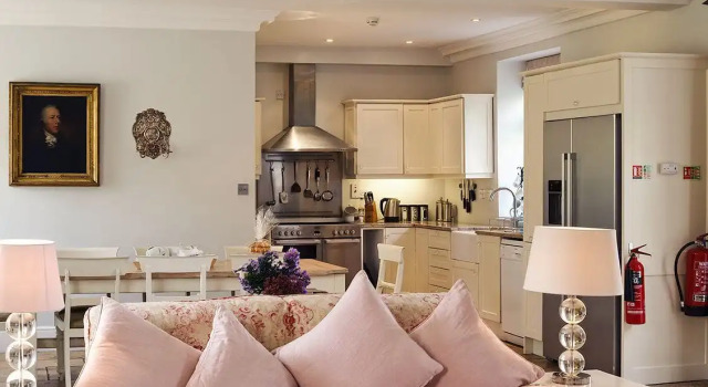 Newmarket Cottage