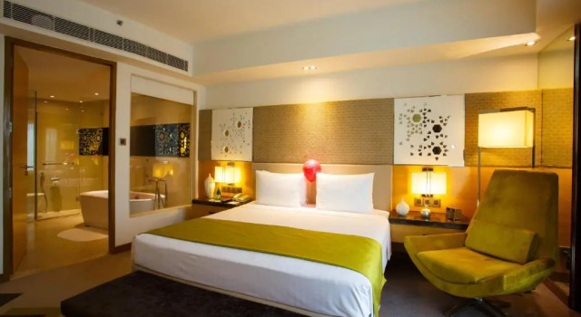 Полулюкс c 1 комнатой Courtyard by Marriott Agra