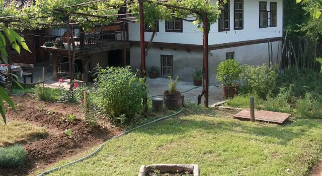 Sisters Trifonovi Guest House, Забронировать Гостевой дом Горна-Оряховица область Велико-Тырново