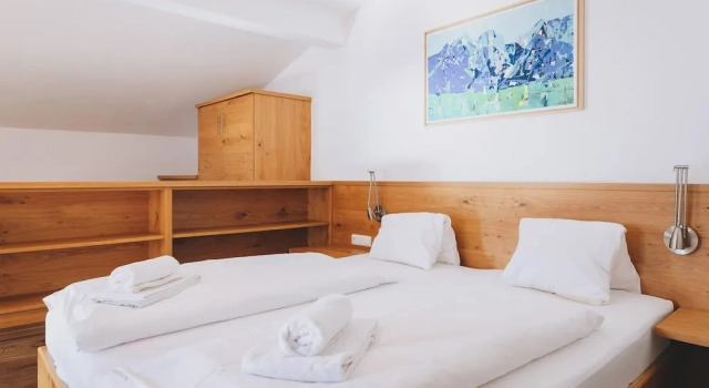 Коттедж Apartments Haus Altenberger 6 Hohe Tauern
