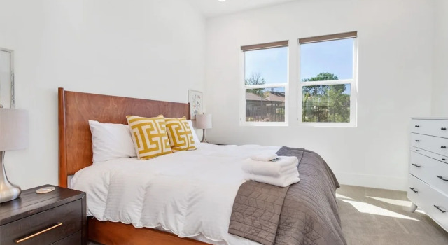 7 At Bloomington Country Club 3 Bedroom Apts by Redawning, Varaa Lomakoti St. George 