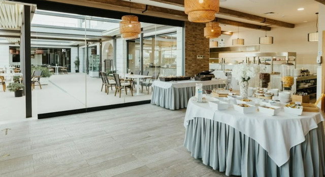Курортный отель Romana Beach, Забронировать Курортный отель Курортные отели Макарска, Курортный отель