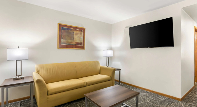 Двухместный люкс Best Western West Towne Suites