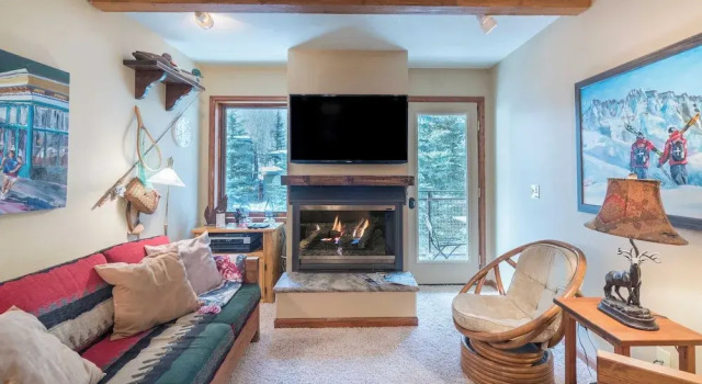 Ghostriders 5 by Avantstay 2 Bedroom Condo Near Main Street, Hiking & Skiing STR Permit #3571, Забронировать Отель Отели Telluride Ski с парковкой, Парковка