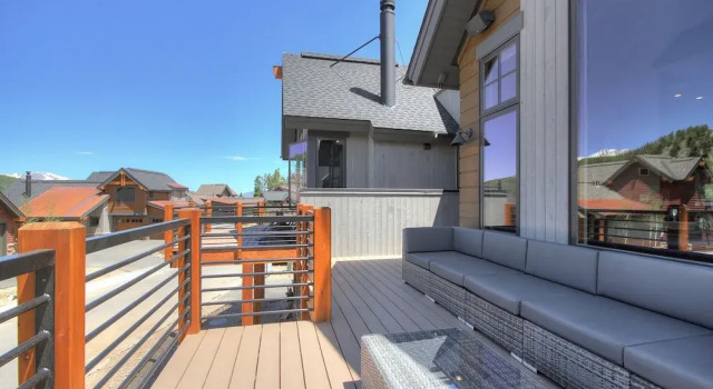 Slope View Chalet by RedAwning, Book Chalet Villaer i Vail Ski, Villa