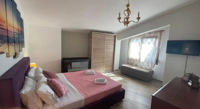Maisonette 25m from the sea