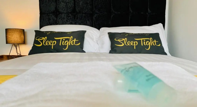 Апартаменты The Upper Gathering - Sleeps Up To 9