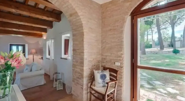 Апартаменты Stunning Apartment in Mombaroccio Near Metauro River
