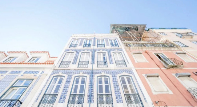 An Ecletic Apartment in Lisbon