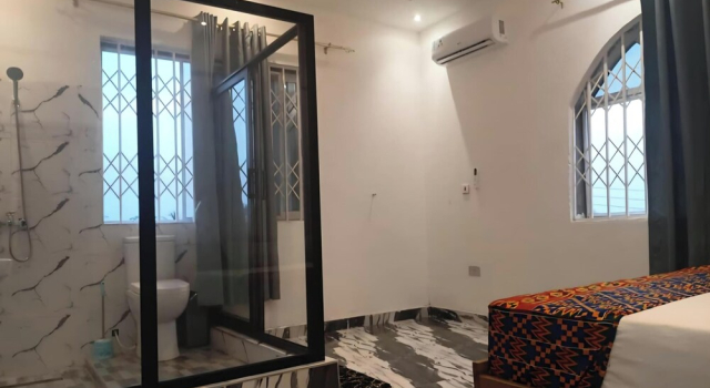 Casa de royal guest house, Reserva ahora Hostal o pensión Kasoa Awutu Efutu Senya