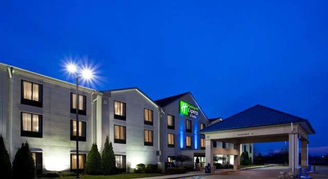 Двухместный люкс City Express By Marriott Findlay