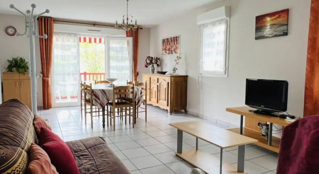 Appartement Cambo-les-Bains, 2 pièces, 2 personnes - FR-1-495-8, Prenota Appartamento Hotel a Aquitania con parcheggio, Parcheggio