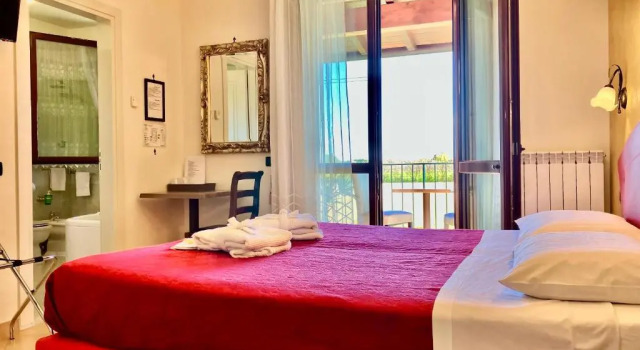 Номер Deluxe B&B Desenzano Paradise