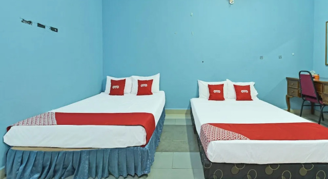 Семейный номер Standard OYO 90441 Cz Traveler's Hotel