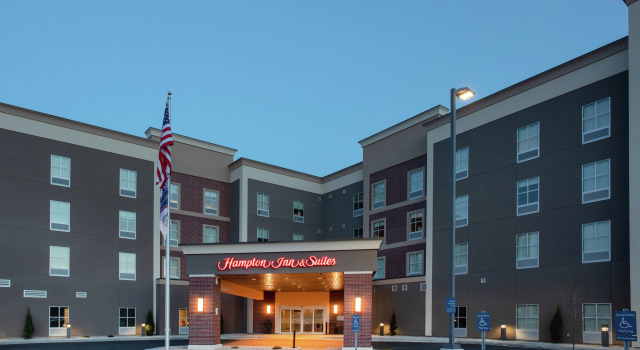 Hampton Inn & Suites Logan
