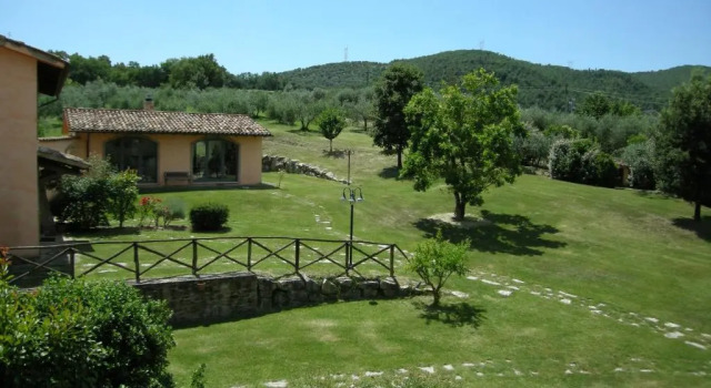 Коттедж c 1 комнатой Agriturismo La Torriola