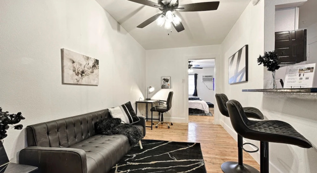 Двухместные апартаменты Signature CityPlace bnb Aparthotel