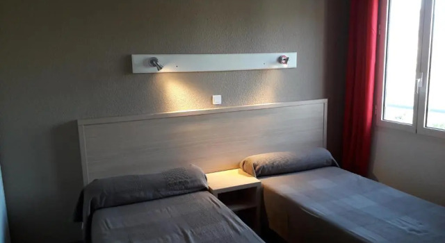 Двухместный номер Standard Hotel Le Terminus
