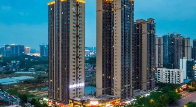 Vienna SaoHao Hotel(Zhuzhou Tianxin East Railway Station Branch)