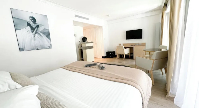 Номер Deluxe с балконом Hôtel Victoria