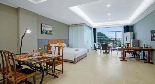 Люкс Duyun Feicheng Apartment Hotel