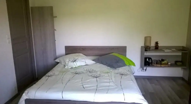chambre chez mamie do, Book Hotel Vertaizon Rhône-Alps
