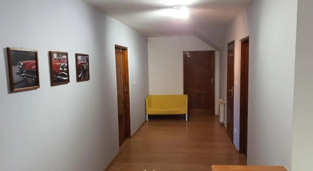 Cztery Pory Roku, Buchen Sie Hotel Chabówka Kleinpolen