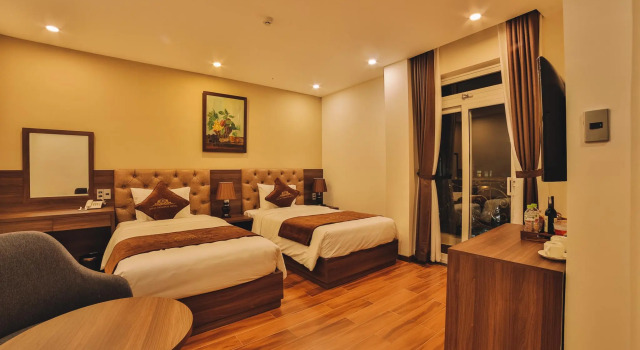 Четырёхместный номер Superior Dalat Paradise Hotel