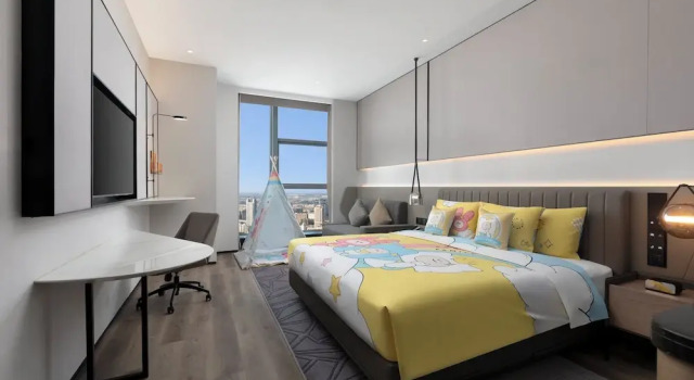 Люкс c 1 комнатой Crowne Plaza Taizhou City Center by IHG