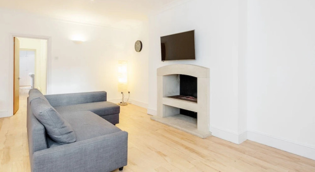 Nevern sq 2 Bed 2 Bath Cromwell, Забронировать Отель Отели Большого Лондона с парковкой, Парковка