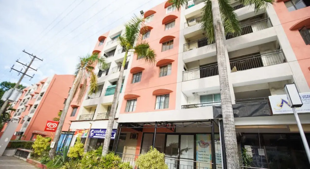Bmax Spacepods, Book Hotel Lapu Lapu 