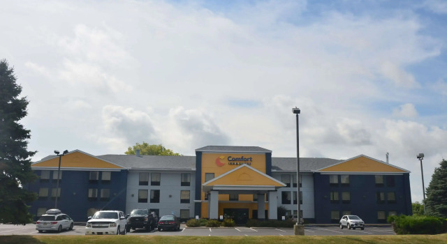 Comfort Inn & Suites Maumee - Toledo I80-90, Reserva ahora Hotel Hoteles en Maumee con piscina, Piscina