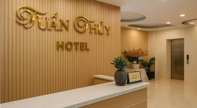 Tuan Thuy Hotel, Забронировать Отель Далат Ламдонг