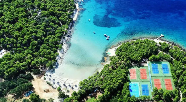 Коттедж Spacious Holiday Home With Private Pool