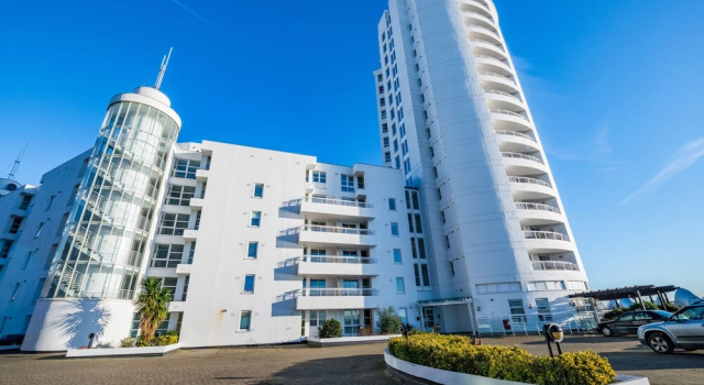 Exclusive Excel London Apartment, Varaa Huoneisto Asunnot kohteessa Merseyside, Huoneisto