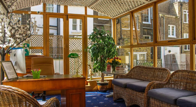 Blades Hotel, Забронировать Отель Отели Большого Лондона с завтраком, Завтраки
