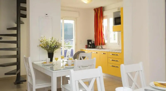 Кровать в общем номере Résidence Odalys Casa dOrinaju