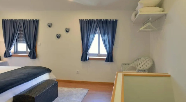 Apartment with One Bedroom in Porto, with Wifi, Забронировать Апартаменты/квартира Порту Регион Порту, рядом с Театр Coliseu do Porto