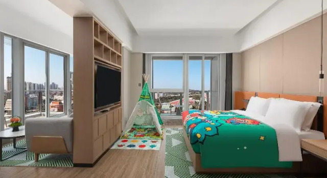 Люкс Standard Holiday Inn Quanzhou Donghai by IHG