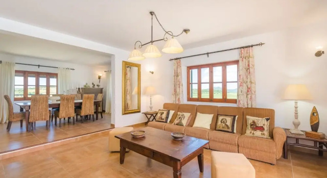Angigal in Manacor With 4 Bedrooms and 3 Bathrooms