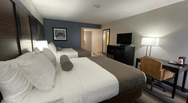 Четырёхместный номер Standard Sleep Inn Indianapolis East