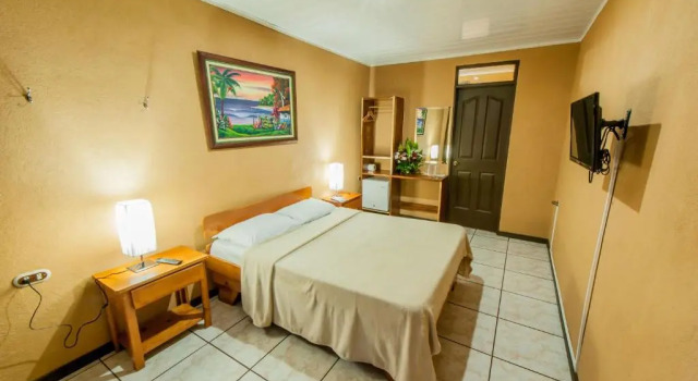 Cabinas Eddy B&B
