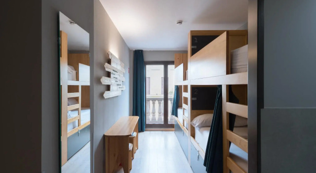Yeah Barcelona Hostel