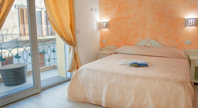 Двухместный номер Standard с балконом и с видом на море Domo La Vela - Affittacamere - Living SantAntioco