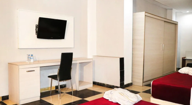 Double room (Window Not Guaranteed) Hôtel Saphir